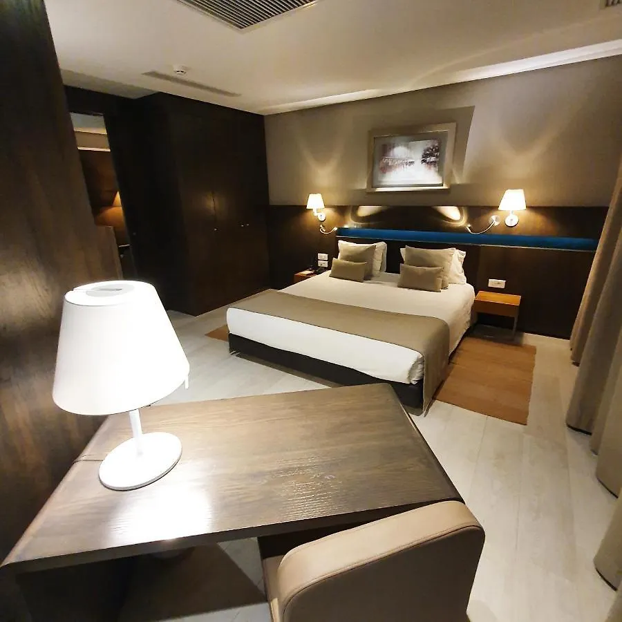 Hotel Belvedere Fourati Tunis 4*,